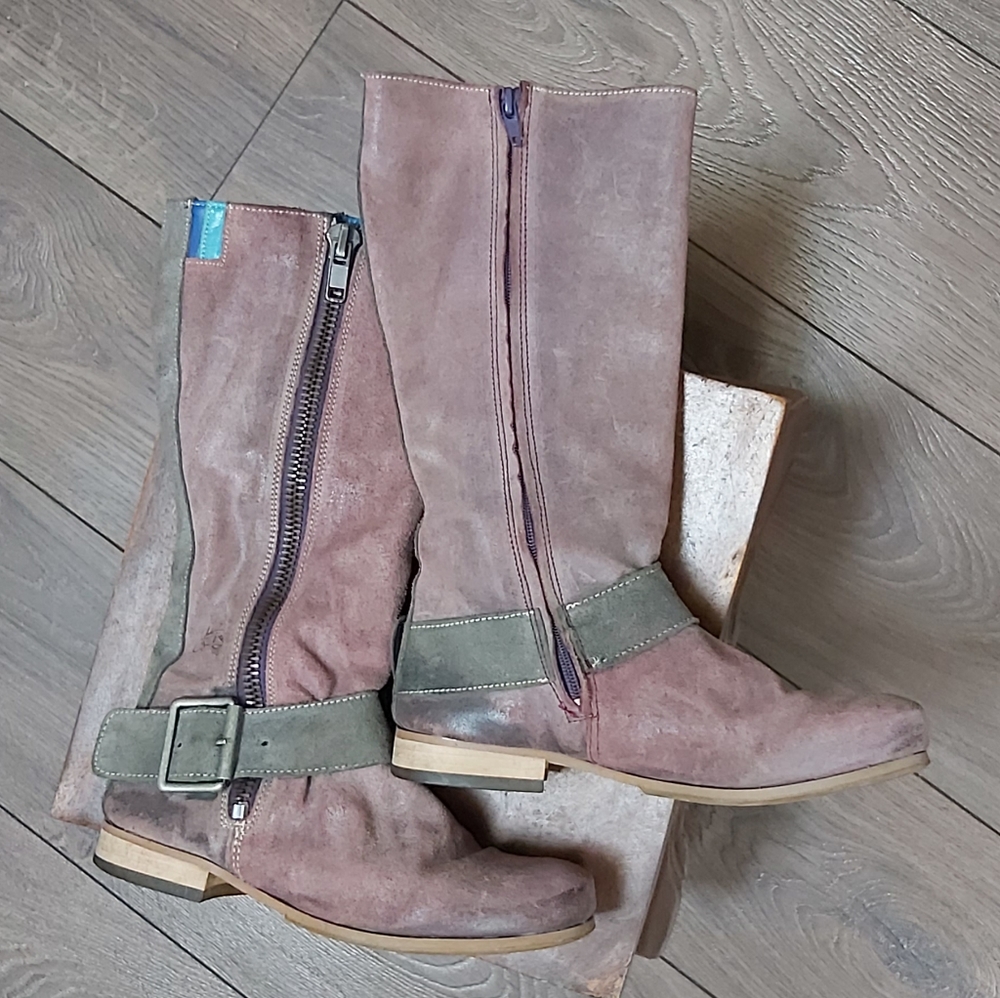 Fluevog Radio RTP boots - Picture 7 of 8
